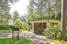 Detached house for rent in Riga district, 350.00m2