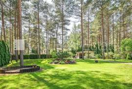 Detached house for rent in Riga district, 350.00m2