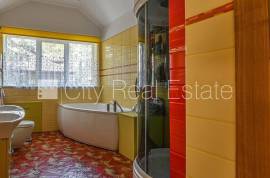 Detached house for rent in Riga district, 350.00m2