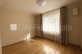 Detached house for rent in Riga district, 185.00m2