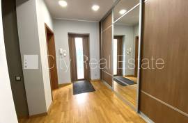 Detached house for rent in Riga district, 185.00m2
