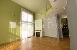 Detached house for rent in Riga district, 185.00m2