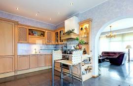 Detached house for rent in Jurmala, 216.00m2