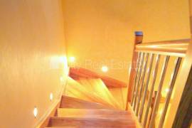 Detached house for rent in Jurmala, 216.00m2