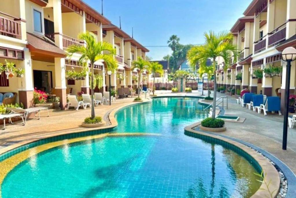 Thailand Paradise South: 3 Bedroom Townhouse