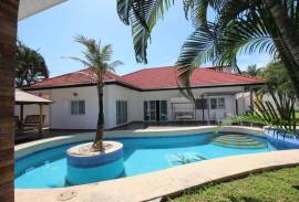 Secluded 3 Bed Pool Villa - very close to Hua Hin town
