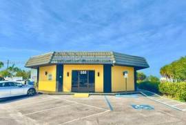 888 E Coast Ave, Lantana, FL 33462