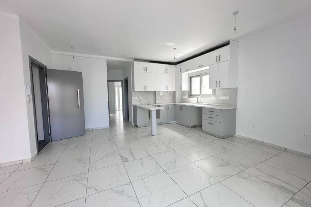 2 Bedroom Brand New Apartment - Paphos Center
