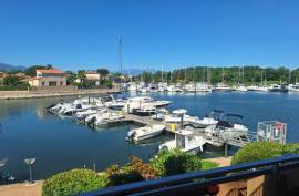 2 room, 22m2 Residential flat for sale in Saint cyprien - 103 000 € *