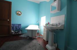 15 room, 350m2 House and dependencies for sale in Puimisson - 485 000 € *