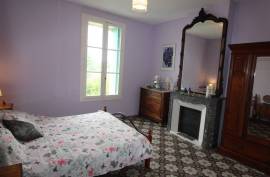 15 room, 350m2 House and dependencies for sale in Puimisson - 485 000 € *