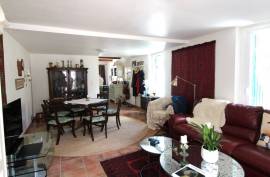 3 room, 85m2 Vineyard residence for sale in Saint genies de fontedit - 175 000 € *