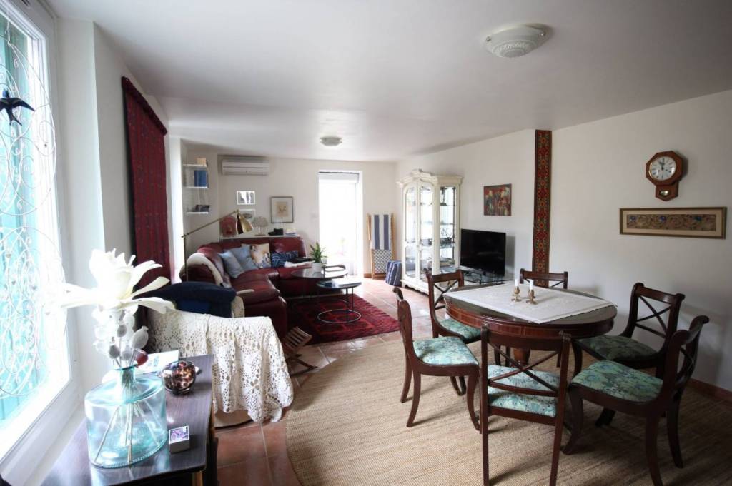 3 room, 85m2 Vineyard residence for sale in Saint genies de fontedit - 175 000 € *