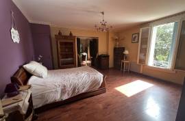 10 room, 310m2 Farmhouse for sale in Saint pons de mauchiens - 420 000 € *