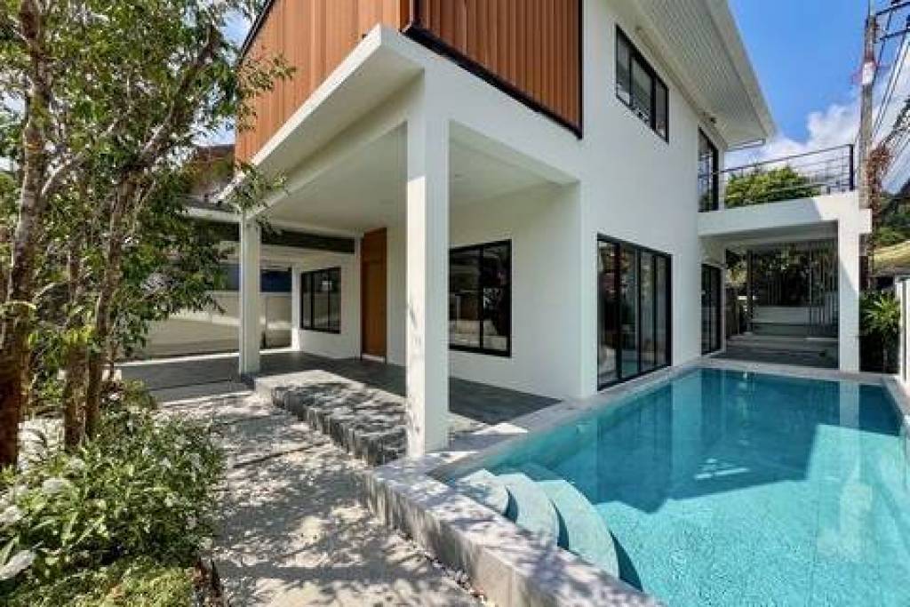 Ready villa with pool 1.5 km from Kamala beach for 15.5 million baht