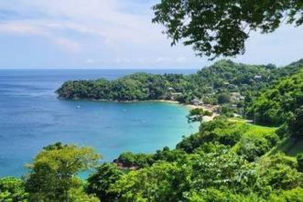 Luxury 4 Bed Villa For Sale In Buccoo Trinidad &