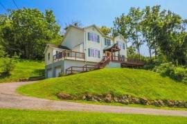 Luxury 5 bed House For Sale in Stewartsville New Jersey