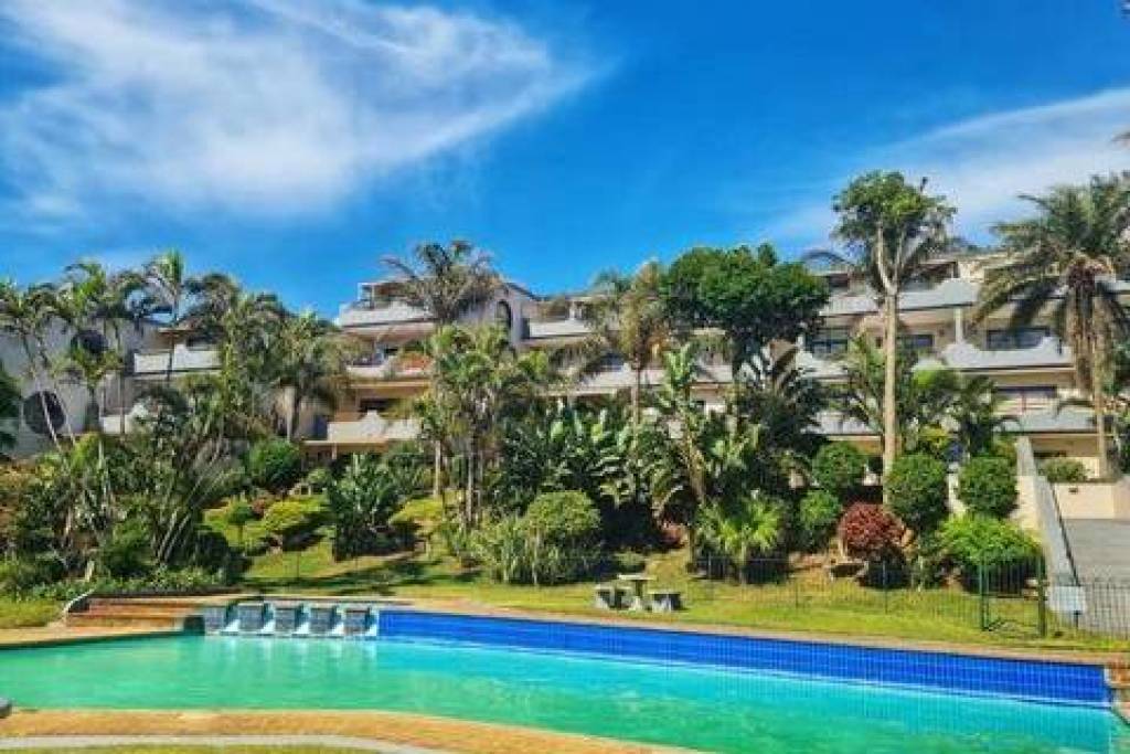 Luxury 3 Bed Apartment For Sale in Club Myknonos Umdloti South