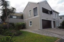 Stunning 3 Bedroom Villa For Sale in Hemel En Aarde Estate Hermanus South Africa
