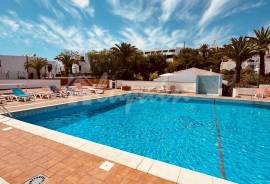 1 Bedroom Bungalow in For Sale In Paradero, Las Americas LP13207