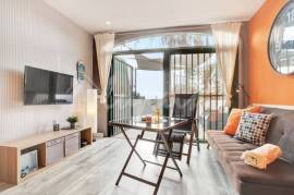 1 Bedroom Apartment In Aloha Garden Complex For Sale In Torviscas LP13206