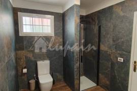 3 Bedroom Villa For Sale In Callao Salvaje LP33625