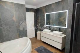 3 Bedroom Villa For Sale In Callao Salvaje LP33625