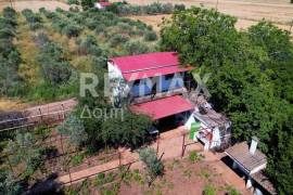 House 72 sq.m for sale