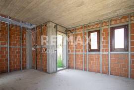 Maisonette 104 sq.m for sale