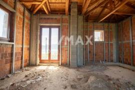 Maisonette 104 sq.m for sale