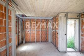 Maisonette 104 sq.m for sale