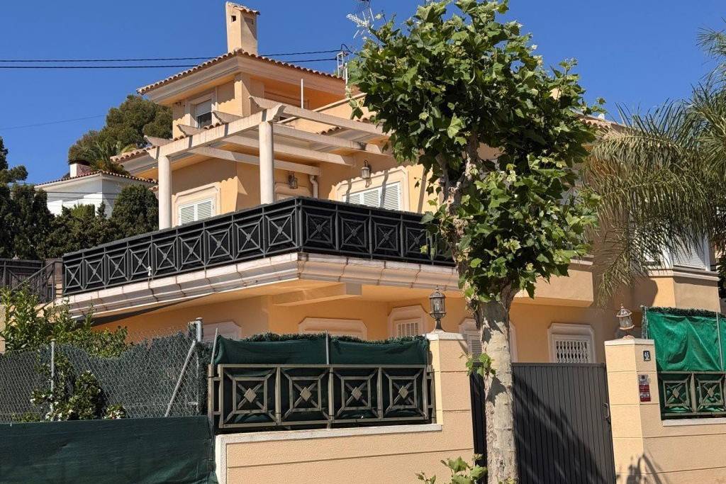 listing