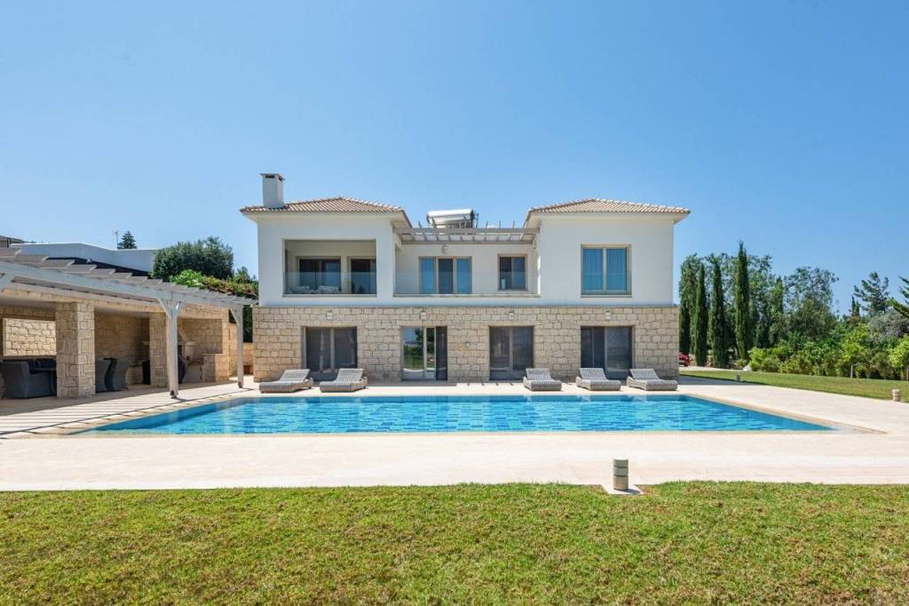 House (Detached) in Aphrodite Hills, Paphos for Sale