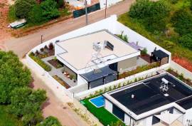 Modern Single Storey House with Luxury Finishes in Monte Canelas – Portimão