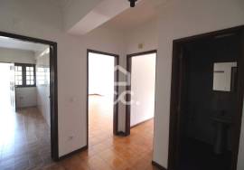 3 bedroom apartment for rent on the outskirts of the city