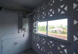 3 bedroom apartment for rent on the outskirts of the city