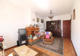 House in the Center of Boticas