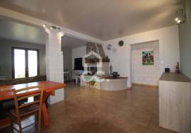 Detached House T3 with Unobstructed View and Land of 4500m2 – Ready to Live in