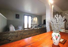 Detached House T3 with Unobstructed View and Land of 4500m2 – Ready to Live in