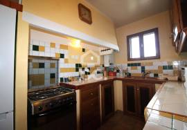 Detached House T3 with Unobstructed View and Land of 4500m2 – Ready to Live in