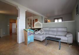 Detached House T3 with Unobstructed View and Land of 4500m2 – Ready to Live in