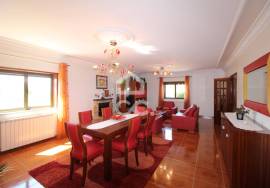 Perfect villa for those looking for comfort and tranquility on the outskirts of the city of Chaves 5min. all the amenities you need
