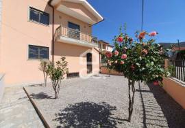 Perfect villa for those looking for comfort and tranquility on the outskirts of the city of Chaves 5min. all the amenities you need