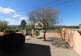 Perfect villa for those looking for comfort and tranquility on the outskirts of the city of Chaves 5min. all the amenities you need