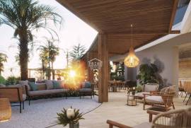 Luxury waterfront apartments with private access to the sea