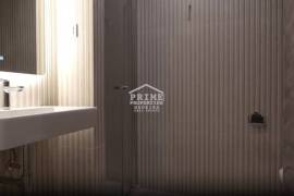 Luxury waterfront apartments with private access to the sea
