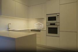 Luxury waterfront apartments with private access to the sea