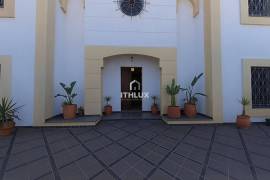 LUXURY VILLA IN SANLÚCAR LA MAYOR