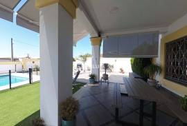 LUXURY VILLA IN SANLÚCAR LA MAYOR