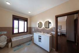 LUXURY VILLA IN SANLÚCAR LA MAYOR